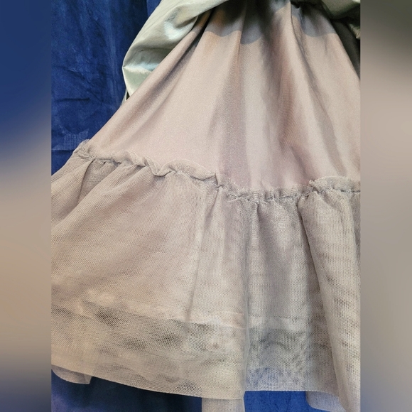 ⏰️3/$10 10Y Children's Place Beautiful shiny skirt - Picture 5 of 8